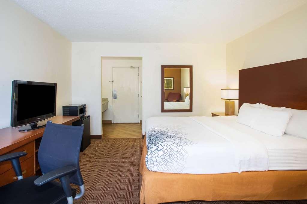 Hotel Baymont By Wyndham Columbia, Mo Einrichtungen foto